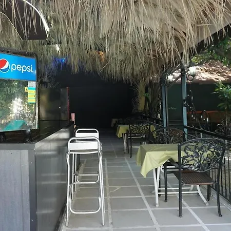 Sesra Garden Hotel
