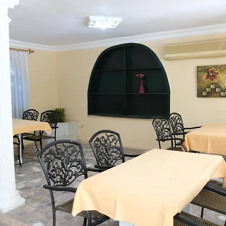 Sesra Garden Hotel Antalya