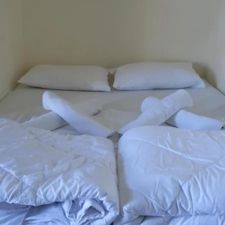 Sesra Garden Hotel 3* 安塔利亚
