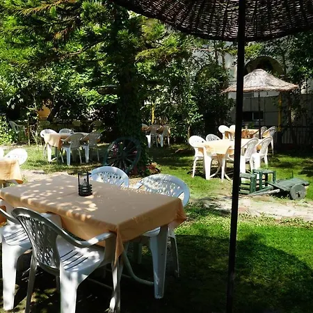 Sesra Garden Hotel Antalya